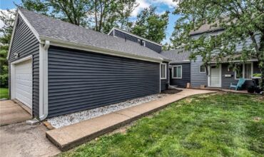 10078 N LOCUST Street, Kansas City, MO 64155