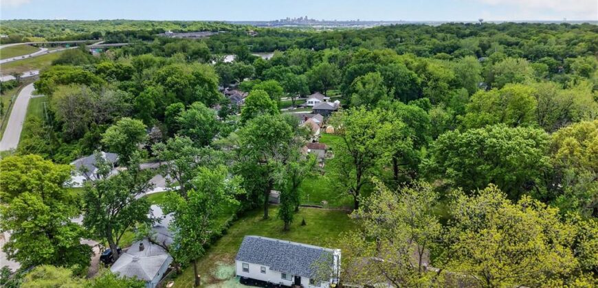 3409 NW 56th Street, Kansas City, MO 64151