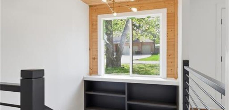 11011 N Holmes Street, Kansas City, MO 64155