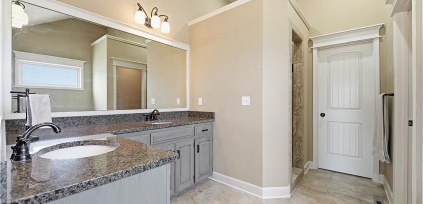 9108 N Seymour Avenue, Kansas City, MO 64153