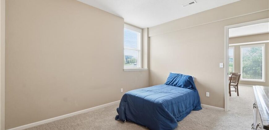 9108 N Seymour Avenue, Kansas City, MO 64153