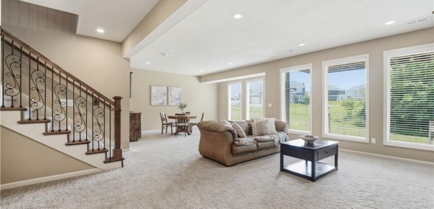 9108 N Seymour Avenue, Kansas City, MO 64153