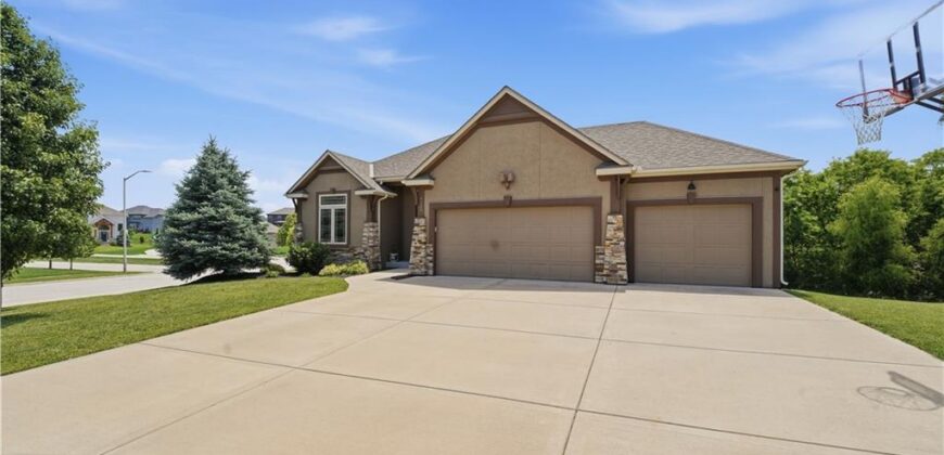 9108 N Seymour Avenue, Kansas City, MO 64153