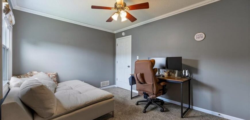 7324 N Manchester Avenue, Kansas City, MO 64158