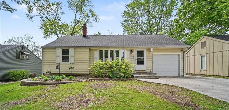 613 NE 43rd Terrace, Kansas City, MO 64116