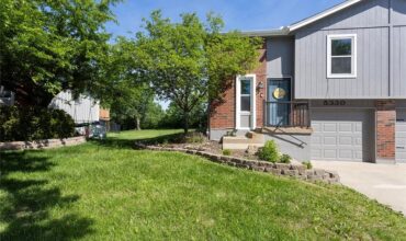 5330 NW 87th Court, Kansas City, MO 64154