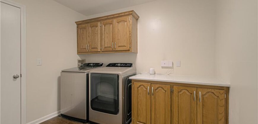 1500 Amesbury Avenue, Liberty, MO 64068