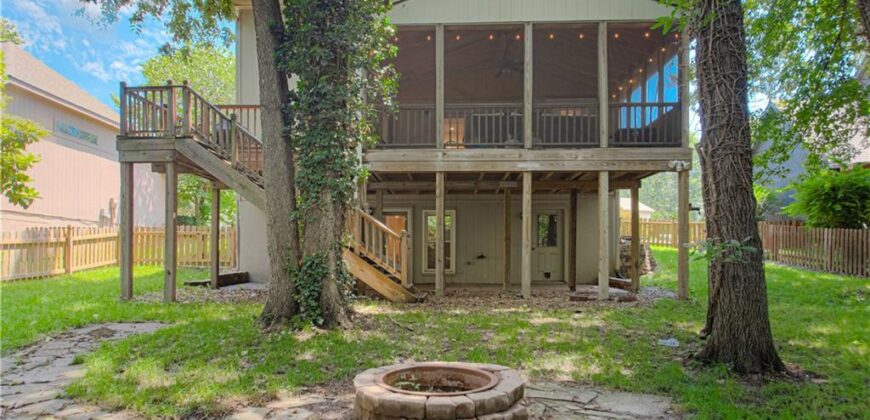 1500 Amesbury Avenue, Liberty, MO 64068