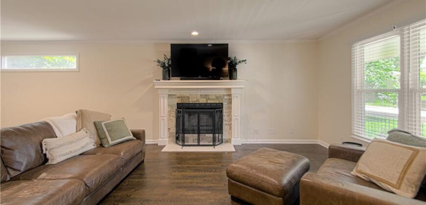 1500 Amesbury Avenue, Liberty, MO 64068