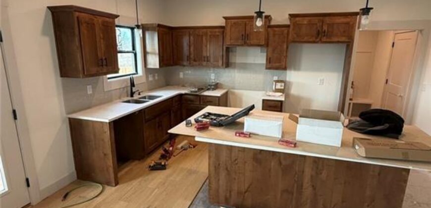 12419 Morgan Street, Excelsior Springs, MO 64024