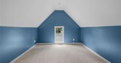 5812 MANOR Lane, Parkville, MO 64152