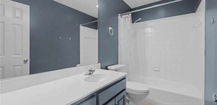 5812 MANOR Lane, Parkville, MO 64152