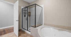 5812 MANOR Lane, Parkville, MO 64152