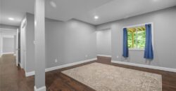 5812 MANOR Lane, Parkville, MO 64152