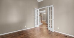 5812 MANOR Lane, Parkville, MO 64152