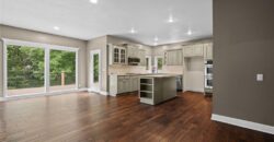 5812 MANOR Lane, Parkville, MO 64152