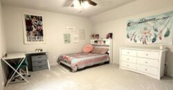 6736 NW Monticello Terrace, Parkville, MO 64152