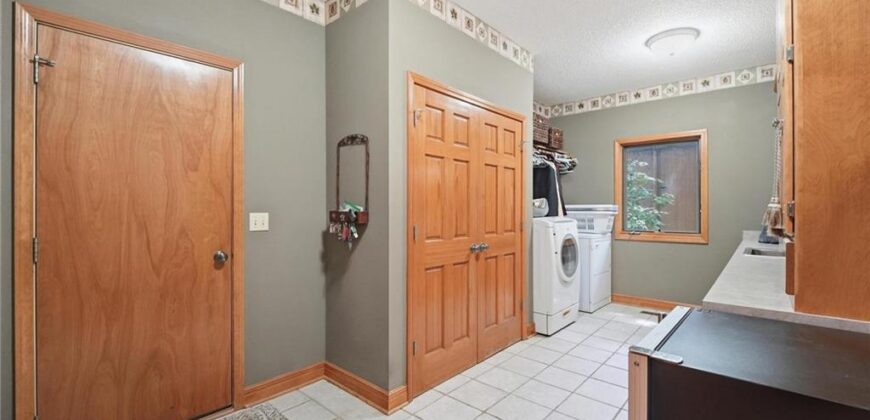 14535 NW 63rd Street, Parkville, MO 64152
