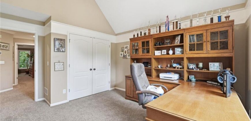 14535 NW 63rd Street, Parkville, MO 64152