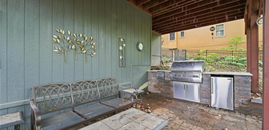 14535 NW 63rd Street, Parkville, MO 64152