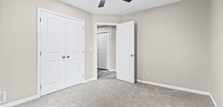 1605 High Drive, Liberty, MO 64068