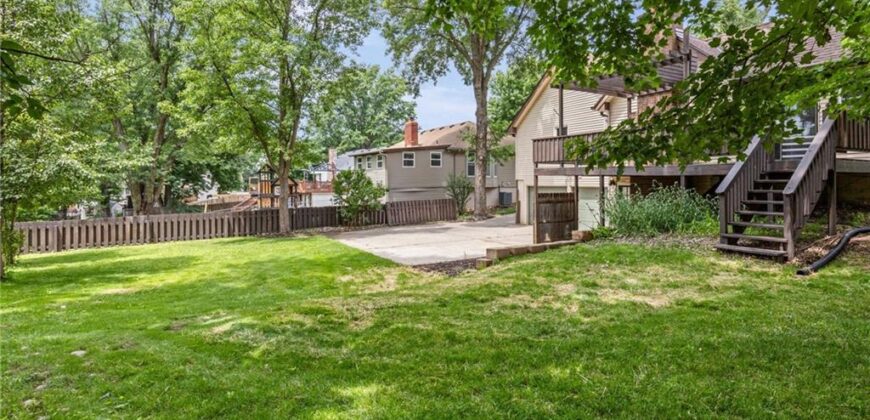 1605 High Drive, Liberty, MO 64068