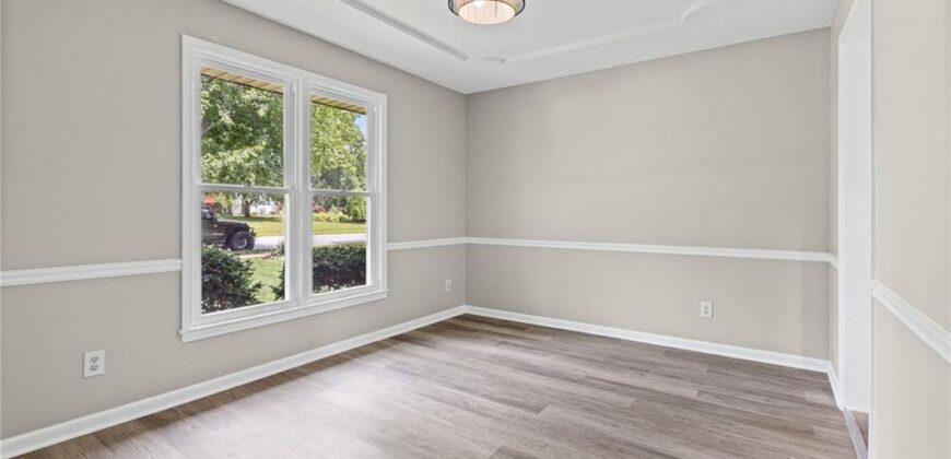 1605 High Drive, Liberty, MO 64068