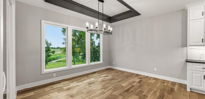 10139 N Kansas Court, Kansas City, MO 64155