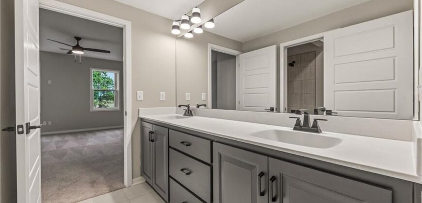 10139 N Kansas Court, Kansas City, MO 64155
