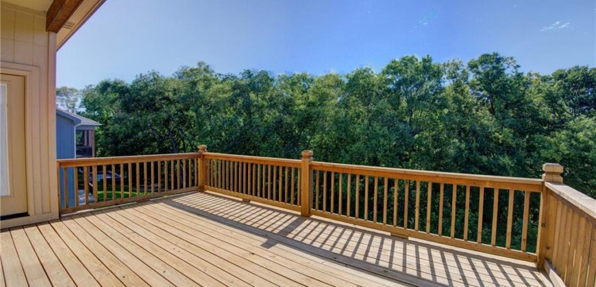 13275 N Silver Ridge Drive, Platte City, MO 64079