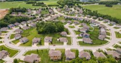 13275 N Silver Ridge Drive, Platte City, MO 64079