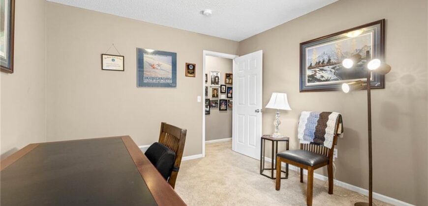 1202 Aspen Drive, Smithville, MO 64089
