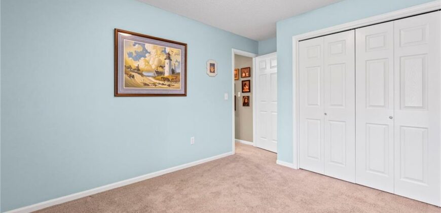1202 Aspen Drive, Smithville, MO 64089