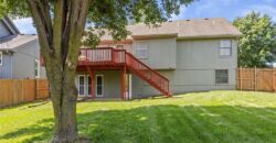 1202 Aspen Drive, Smithville, MO 64089