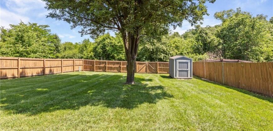 1202 Aspen Drive, Smithville, MO 64089