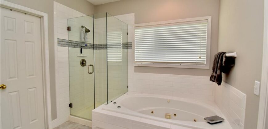 1 Timber Creek Drive, Platte City, MO 64079
