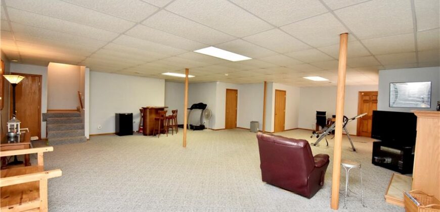 1 Timber Creek Drive, Platte City, MO 64079