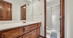 5500 NW 62nd Street, Kansas City, MO 64151