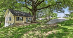 2 NE 70th Terrace, Kansas City, MO 64118