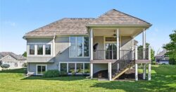 8245 Westlake Drive, Parkville, MO 64152