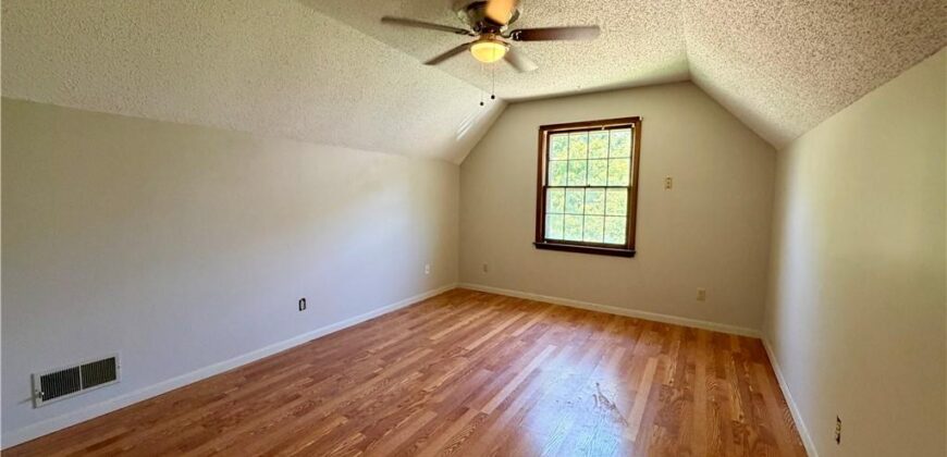 6718 Brink Street, Kansas City, MO 64152
