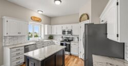 10914 N Laurel Court, Kansas City, MO 64157