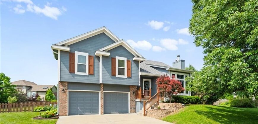 10914 N Laurel Court, Kansas City, MO 64157