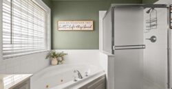 10914 N Laurel Court, Kansas City, MO 64157