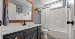 10914 N Laurel Court, Kansas City, MO 64157