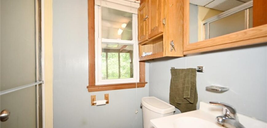 4053 N Askew Avenue, Kansas City, MO 64117