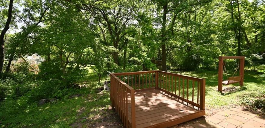 4053 N Askew Avenue, Kansas City, MO 64117
