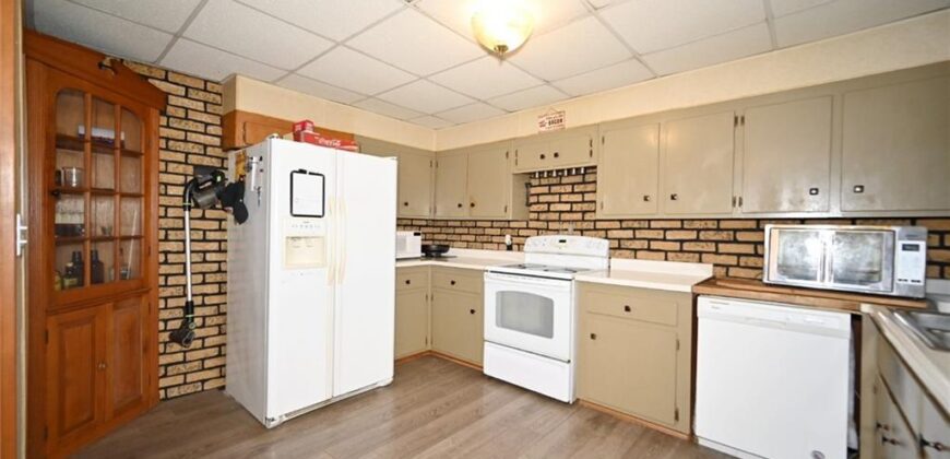 4053 N Askew Avenue, Kansas City, MO 64117