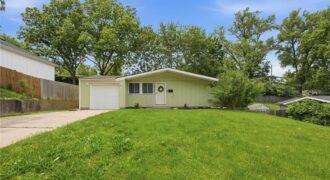 5706 N WOODLAND Avenue, Kansas City, MO 64118