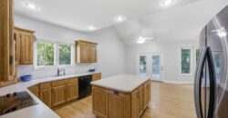 10209 River Hills Court, Parkville, MO 64152